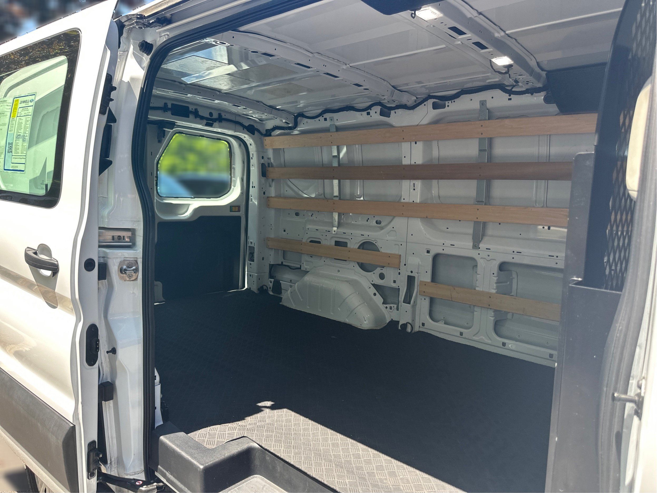 Used 2024 Ford Transit 250 Low Roof w/ Exterior Upgrade Package RWD image 12