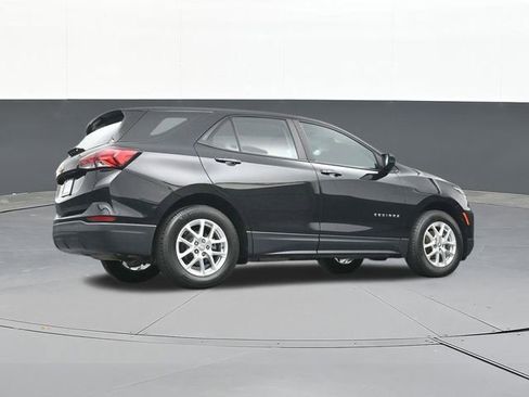 Used 2023 Chevrolet Equinox LS w/ LPO, Floor Liner Package FWD image 50