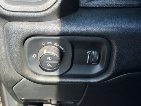 Certified 2025 RAM 2500 Tradesman AWD/4WD image 18