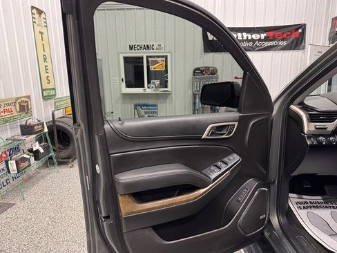 Used 2018 GMC Yukon Denali image 20