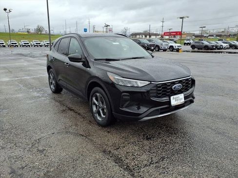Used 2025 Ford Escape ST-Line AWD/4WD image 5