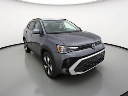 Used 2025 Volkswagen Taos SE