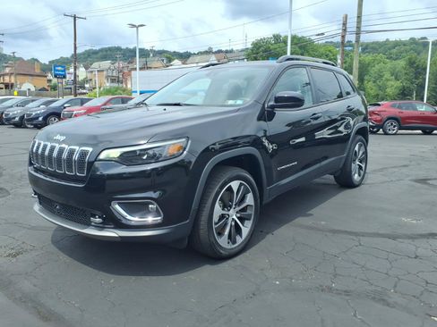 Used 2022 Jeep Cherokee Limited w/ Elite Package AWD/4WD image 1
