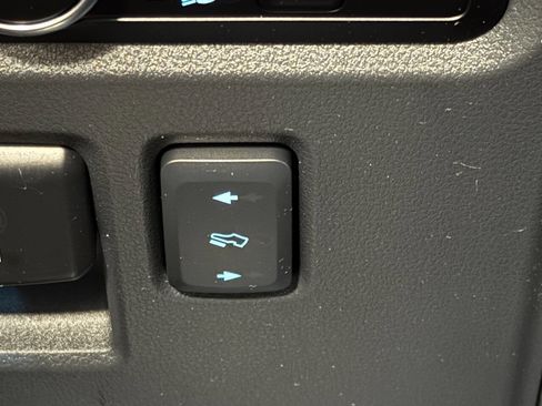 Used 2024 Ford F150 Lariat w/ Equipment Group 502A High AWD/4WD image 33