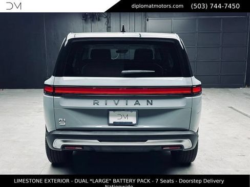 Used 2024 Rivian R1S Adventure AWD/4WD image 5