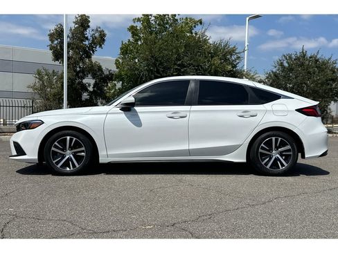 Used 2024 Honda Civic LX image 2
