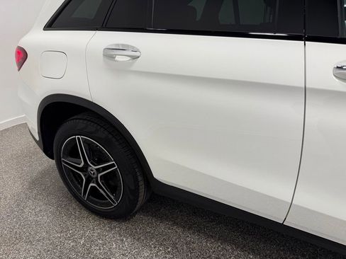 Used 2022 Mercedes-Benz GLC 300 4MATIC image 6