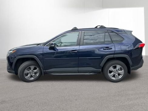 Used 2023 Toyota RAV4 XLE w/ Convenience Package AWD/4WD image 7
