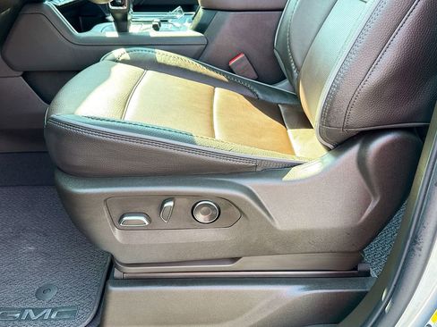 Used 2026 GMC Sierra 1500 Denali image 9