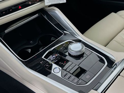 New 2026 BMW X6 M60i image 15