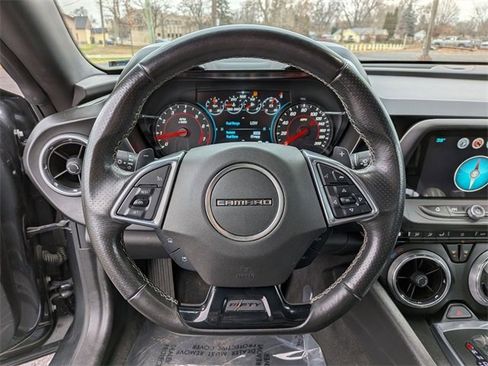 Used 2017 Chevrolet Camaro SS image 17