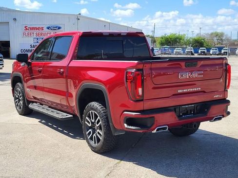 Used 2024 GMC Sierra 1500 AT4 w/ Technology Package image 19