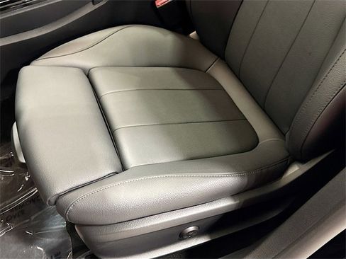 Certified 2025 Mercedes-Benz CLA 250 4MATIC image 19