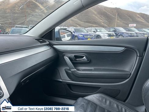 Used 2009 Volkswagen CC Luxury image 33