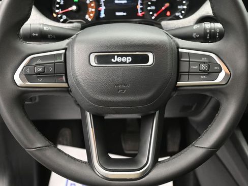 Used 2024 Jeep Compass Latitude AWD/4WD image 15