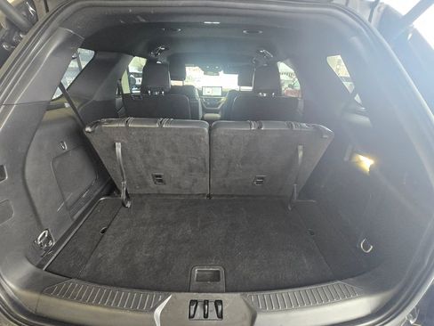 Used 2025 Ford Explorer ST-Line image 7