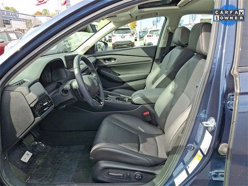 Used 2025 Honda Accord EX-L image 10