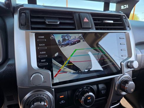 Used 2016 Toyota 4Runner SR5 Premium AWD/4WD image 41