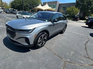 New 2025 Lincoln Nautilus Premier w/ Equipment Group 102A video 2