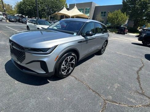 New 2025 Lincoln Nautilus Premier w/ Equipment Group 102A image 2