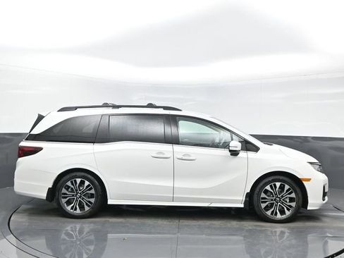 New 2026 Honda Odyssey Elite image 7