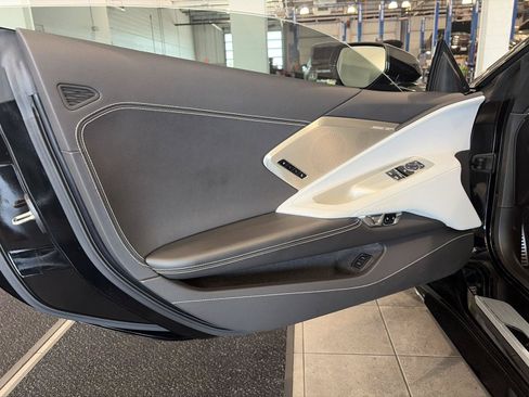 Used 2023 Chevrolet Corvette Stingray Preferred Cpe w/ 2LT RWD image 14