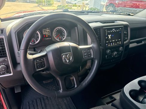 Used 2019 RAM 1500 Express w/ Wheel & Sound Group AWD/4WD image 11