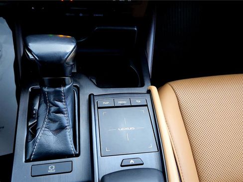 Used 2021 Lexus ES 250 w/ Premium Package AWD/4WD image 24