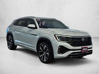 Used 2024 Volkswagen Atlas Cross Sport SEL Premium R-Line AWD/4WD video 3