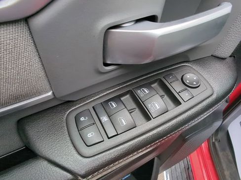 Certified 2022 RAM 3500 Big Horn AWD/4WD image 10