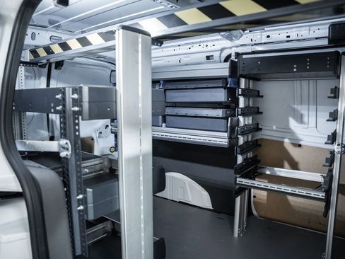 Used 2023 Ford Transit Connect XL image 32