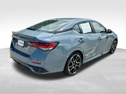 Certified 2024 Nissan Sentra SR w/ Trunk Package FWD image 6