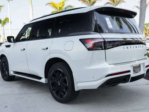 New 2026 INFINITI QX80 4WD w/ Sport Exterior Package image 22