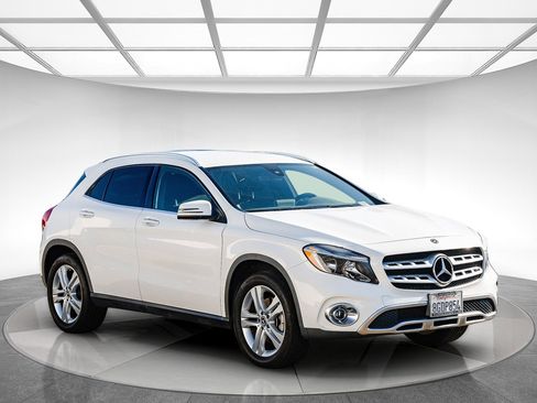 Certified 2019 Mercedes-Benz GLA 250 GLA 250 image 4