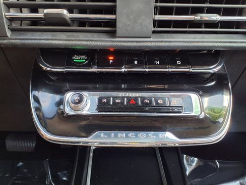 Certified 2023 Lincoln Corsair AWD w/ Equipment Group 101A image 25