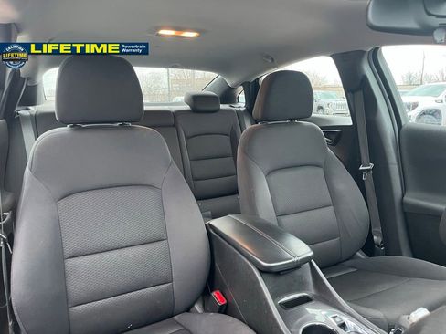 Used 2023 Chevrolet Malibu LT image 36