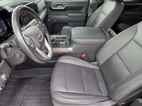 Used 2023 GMC Sierra 1500 SLT AWD/4WD image 11