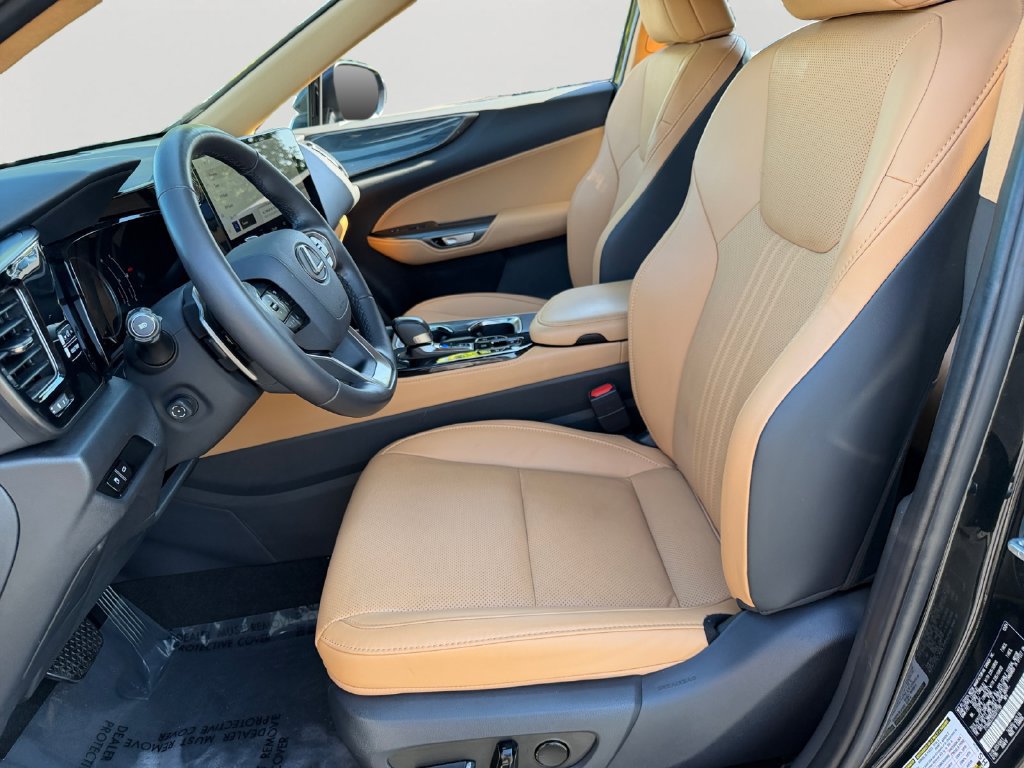 Certified 2025 Lexus NX 350 AWD w/ Accessory Package (2T) image 15