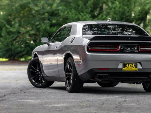 Used 2017 Dodge Challenger SXT Plus RWD image 28
