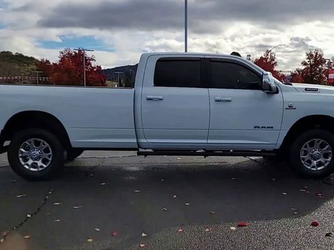 Certified 2024 RAM 3500 Laramie image 9
