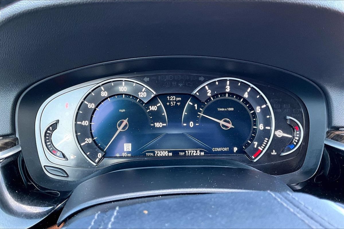 Used 2019 BMW 530i xDrive AWD/4WD image 24