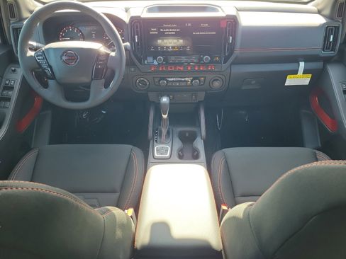 New 2026 Nissan Frontier PRO-4X w/ Pro-4x Convenience Package AWD/4WD image 9