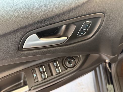 Used 2018 Ford C-MAX SE FWD image 27