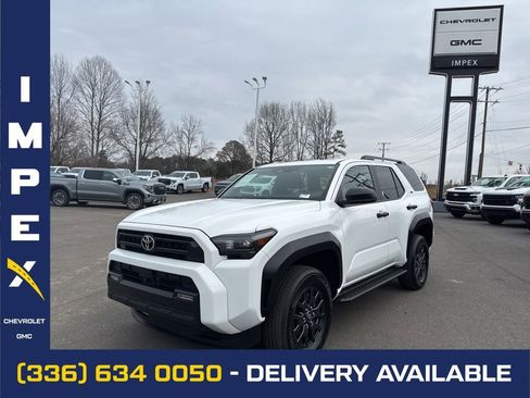 Used 2025 Toyota 4Runner SR5 image 1