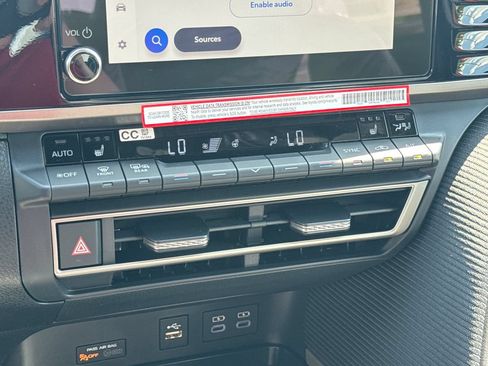 New 2026 Toyota Camry SE AWD/4WD image 25