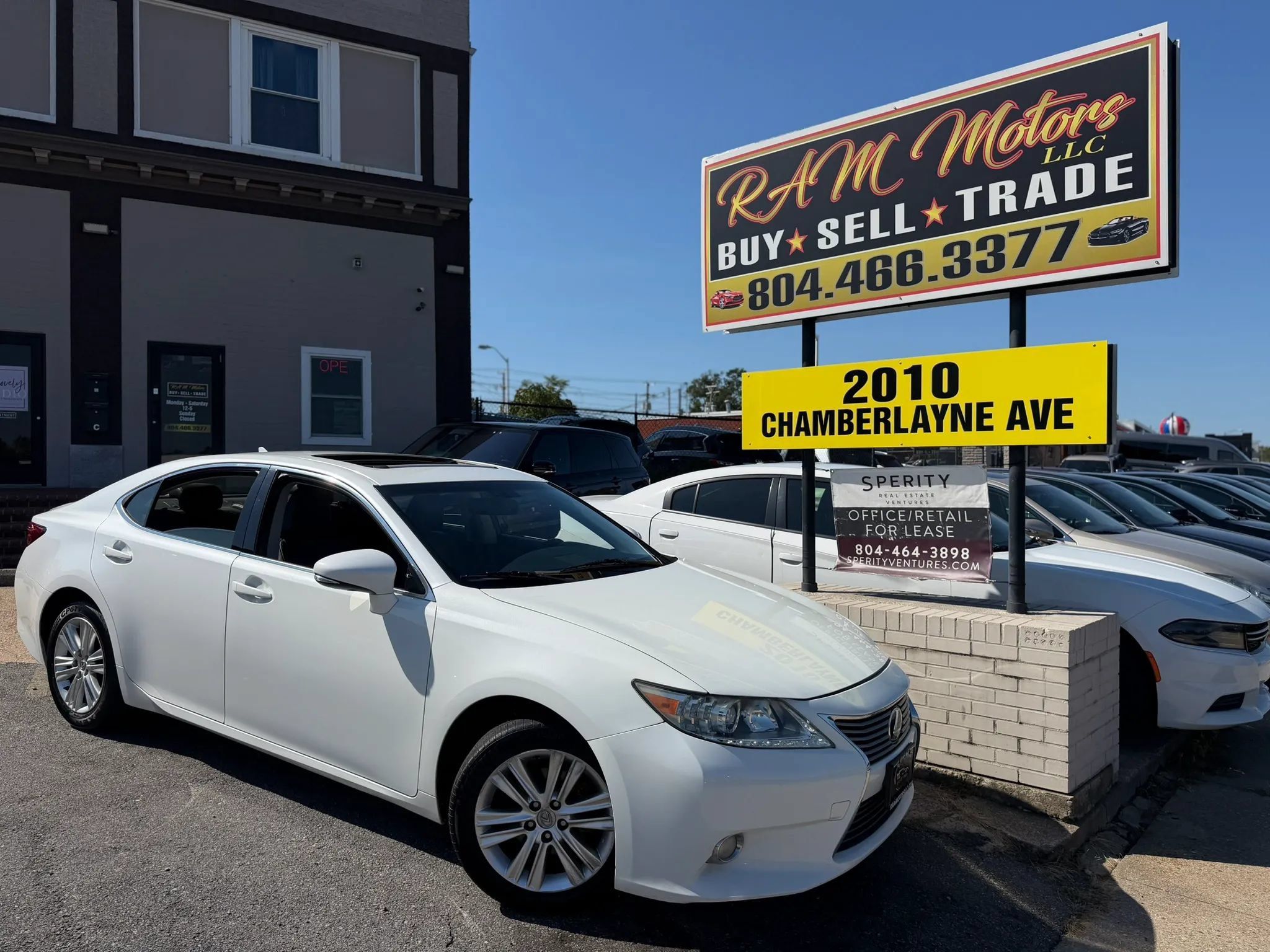 Used 2014 Lexus ES 350 w/ Premium Package FWD image 31