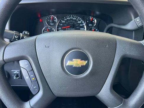 Used 2025 Chevrolet Express 2500 w/ Driver Convenience Package RWD image 26