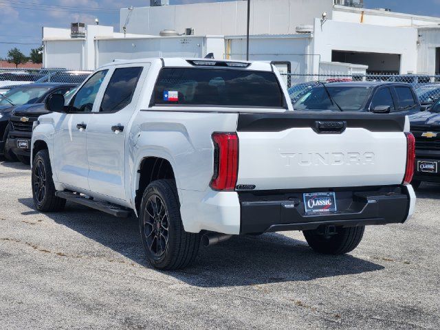 Used 2025 Toyota Tundra SR w/ SR Tow Package RWD image 5