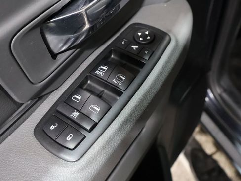 Used 2017 RAM 1500 Big Horn image 14