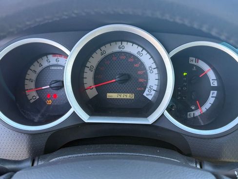 Used 2013 Toyota Tacoma 4x4 Double Cab w/ TRD Off-Road Pkg image 17